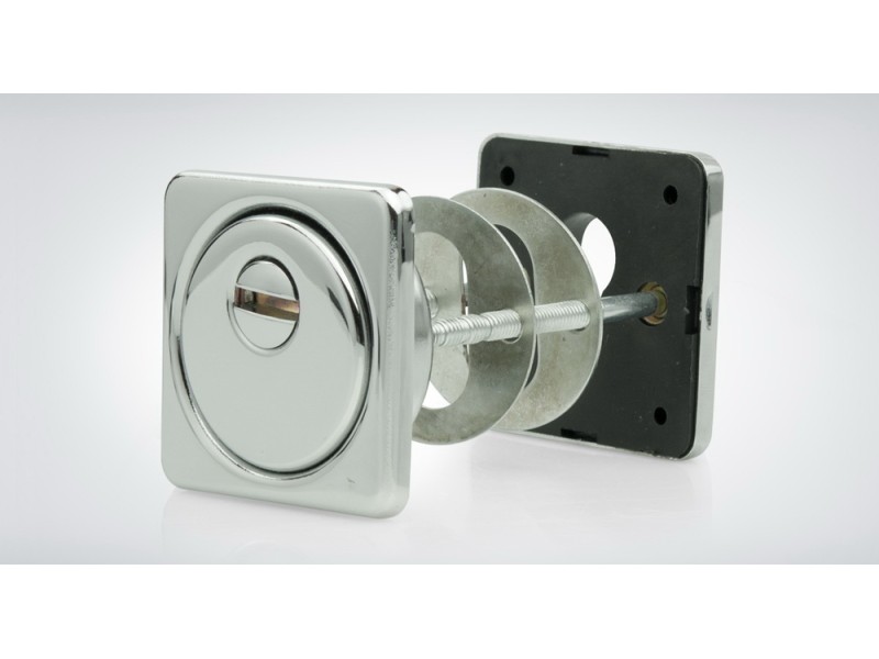 Додаткові засоби захисту: як броненакладки та ланцюжки для дверей забезпечують безпеку?