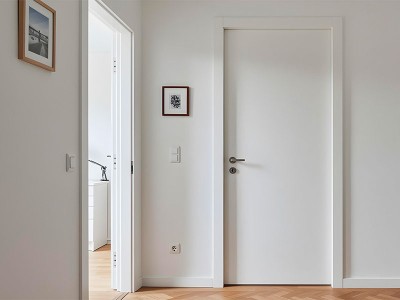 Як вибрати фурнітуру для білих міжкімнатних дверей