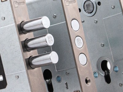 Як вибрати надійний замок дверей: бренд або клас безпеки – що дійсно важливіше