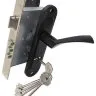 Комплект для вхідних дверей Bruno BR-55 (ручка на планці + сувальдний замок CY-5555F + 5 ключів ) чорний (33411)